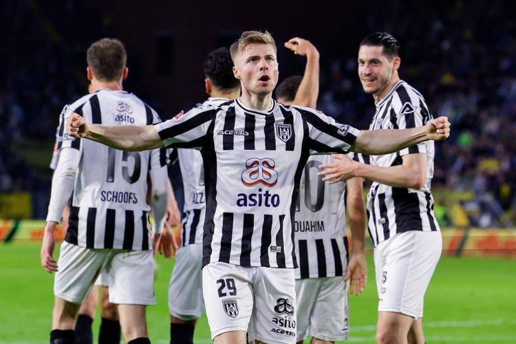 集结日荷甲焦点战，托特纳姆内部沟通，信心回归，身体对抗强度拉满的简单介绍