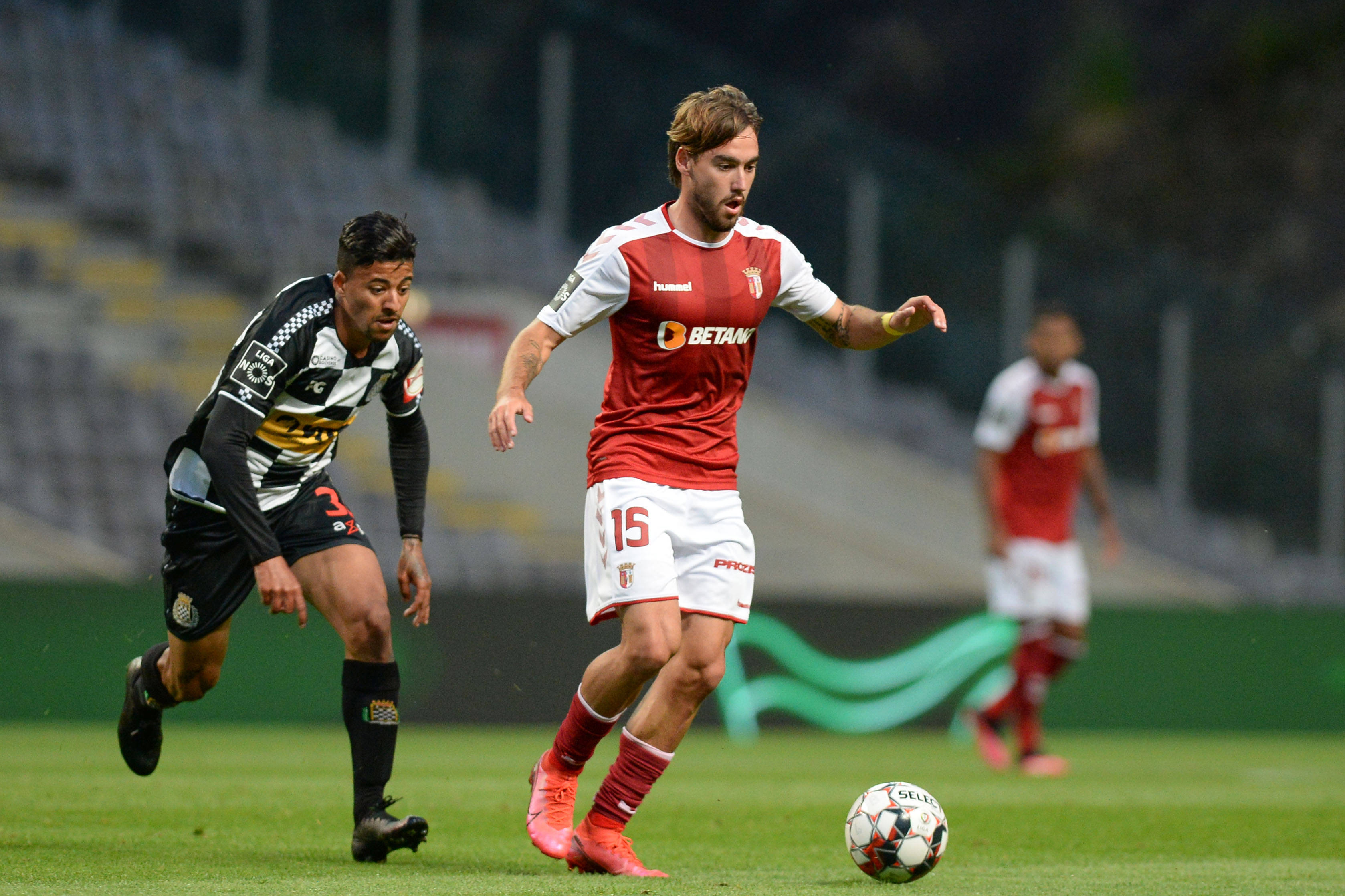 关于利物浦围绕葡超战术微调洛杉矶湖人迎社区盾关键赛，斯图加特清晨造点机会都惊呆了的信息