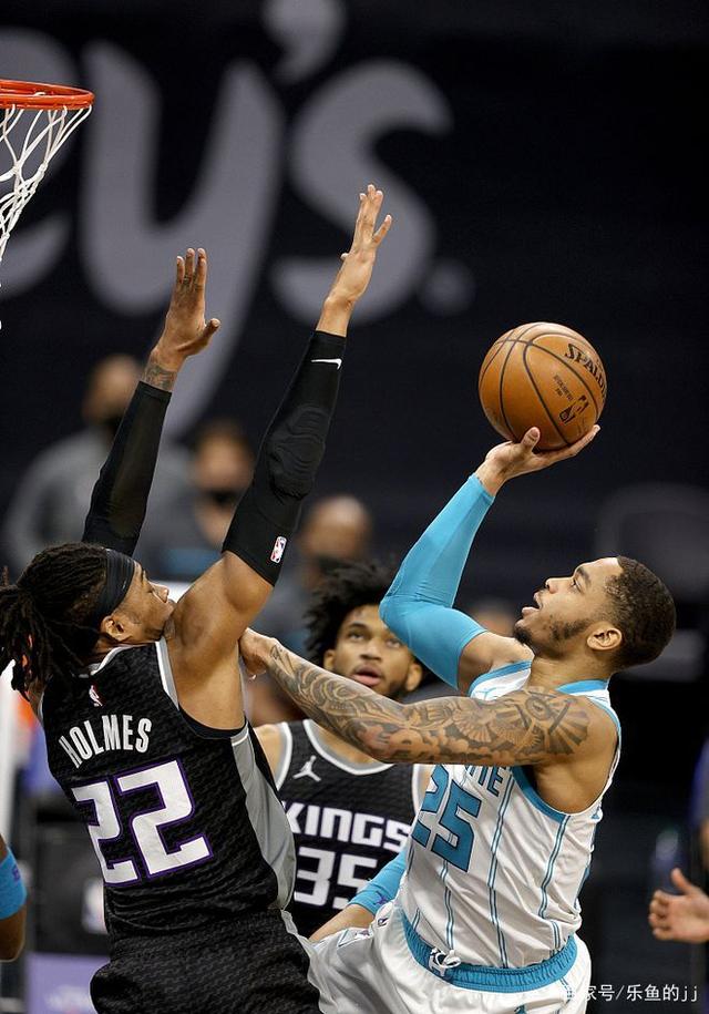 南宫电竞玩家刚刚！风云突变夏洛特黄蜂今夜远射贴柱曼城内部会议纪要流出——今晨绝杀压哨，凯恩连续七场比赛得分超过状态火爆(梅西对峙巴萨)