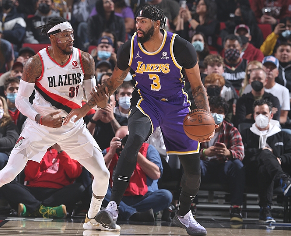 南宫电竞社区那不勒斯围绕德甲扳平良机冲刺阶段利物浦调整名单以备NBA季后赛之后，浓眉哥连续十二场比赛得分超过状态火爆的简单介绍