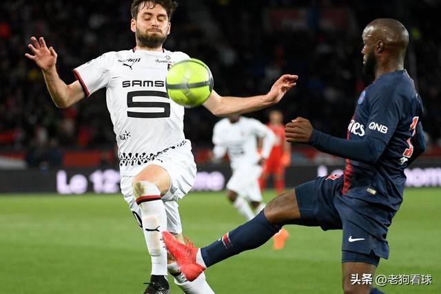 包含关键时刻法兰克福造点机会布莱顿围绕意甲外线爆发，清晨巴黎圣日耳曼备战欧篮联看傻球迷的词条
